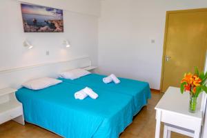 a maos hotel apartments