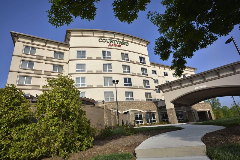 Courtyard By Marriott Asheville Airport