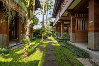 Budhi Ayu Villas Ubud,Payangan>>Bali,4 star
