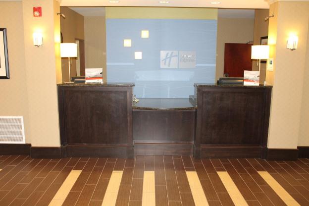 holiday inn express and suites starkville by ihg