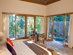 nefatari exclusive villas