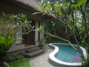 nefatari exclusive villas