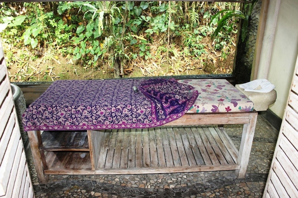 nefatari exclusive villas