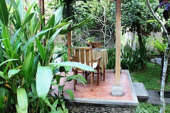 nefatari exclusive villas