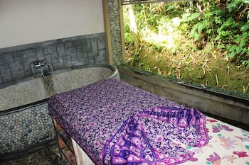 nefatari exclusive villas