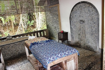 nefatari exclusive villas