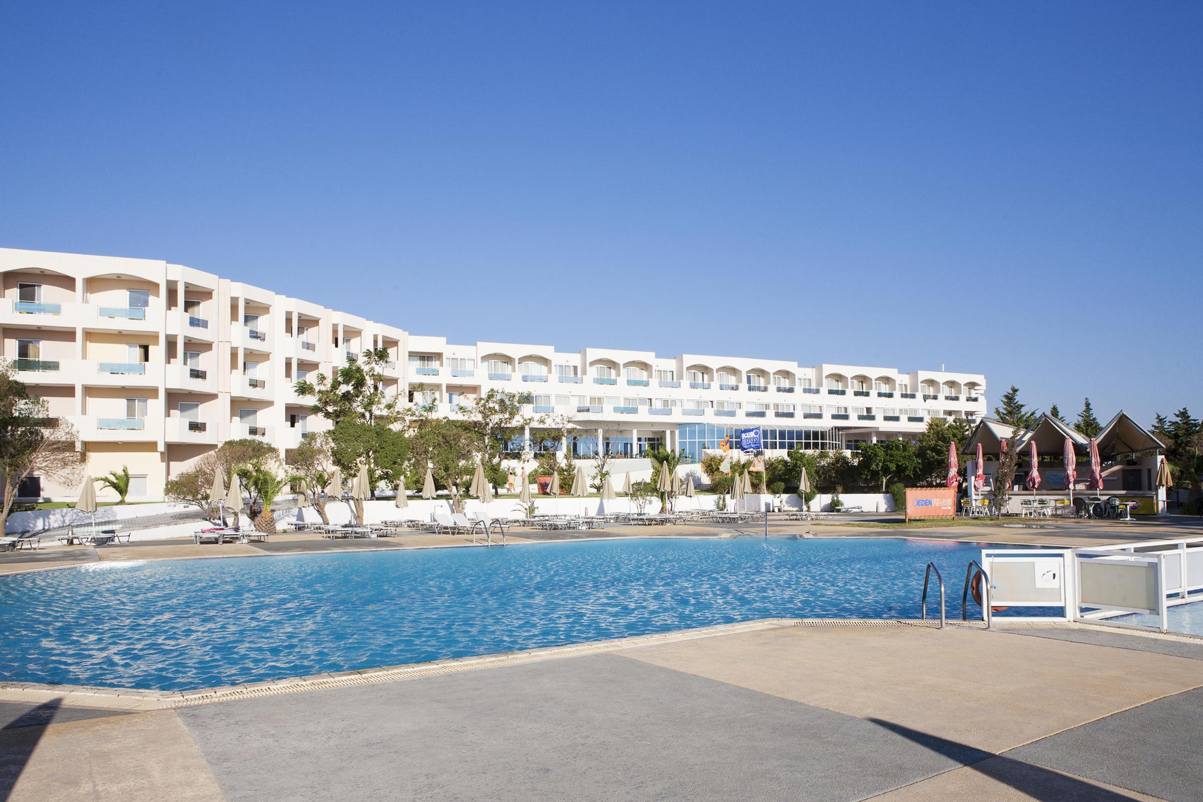 sovereign beach hotel all inclusive