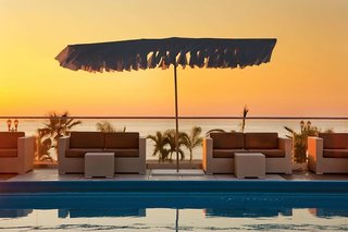 Avenue Hotel Canberra,Canberra>>Braddon,5 star