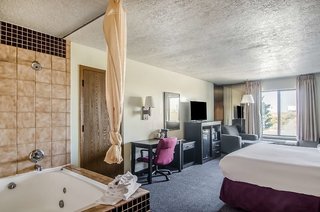 americas best value inn ft collins e at i 25