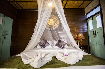 buri gallery house and resort