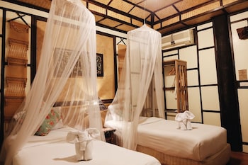 buri gallery house and resort