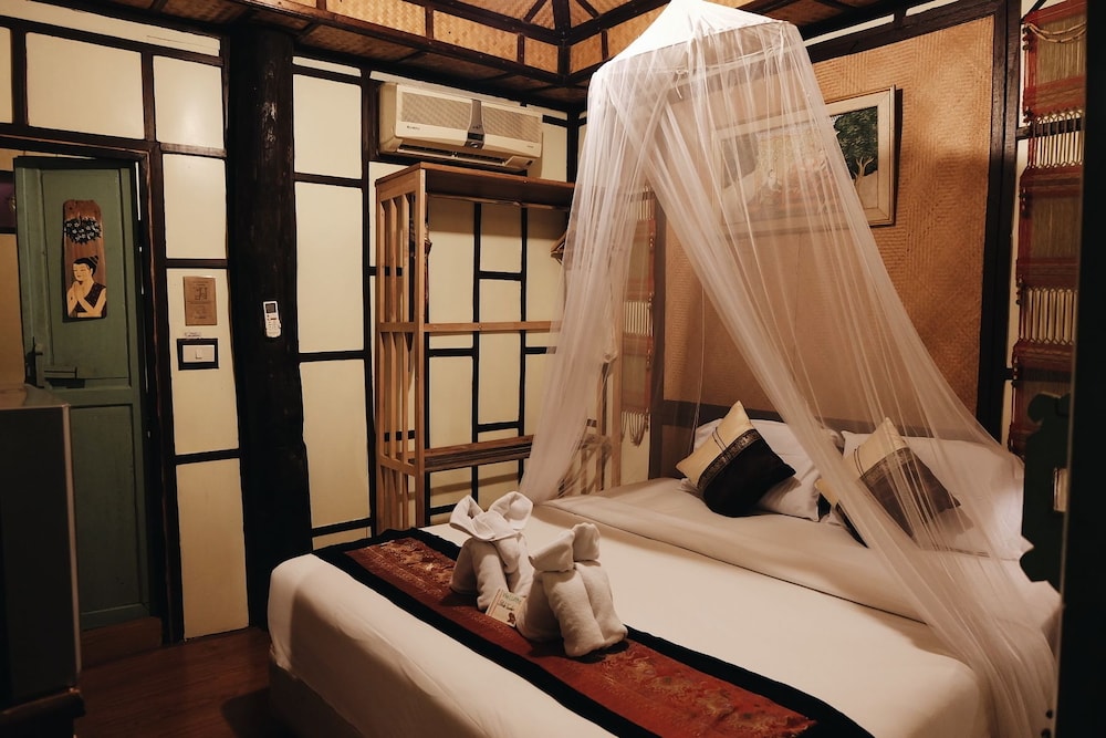 buri gallery house and resort