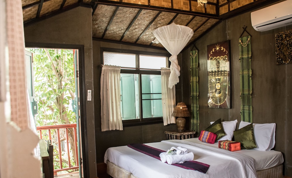 buri gallery house and resort