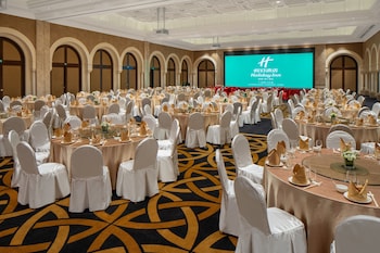 holiday inn airport guangzhou by ihg