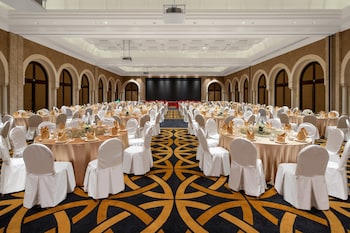 holiday inn airport guangzhou by ihg