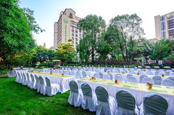 holiday inn airport guangzhou by ihg