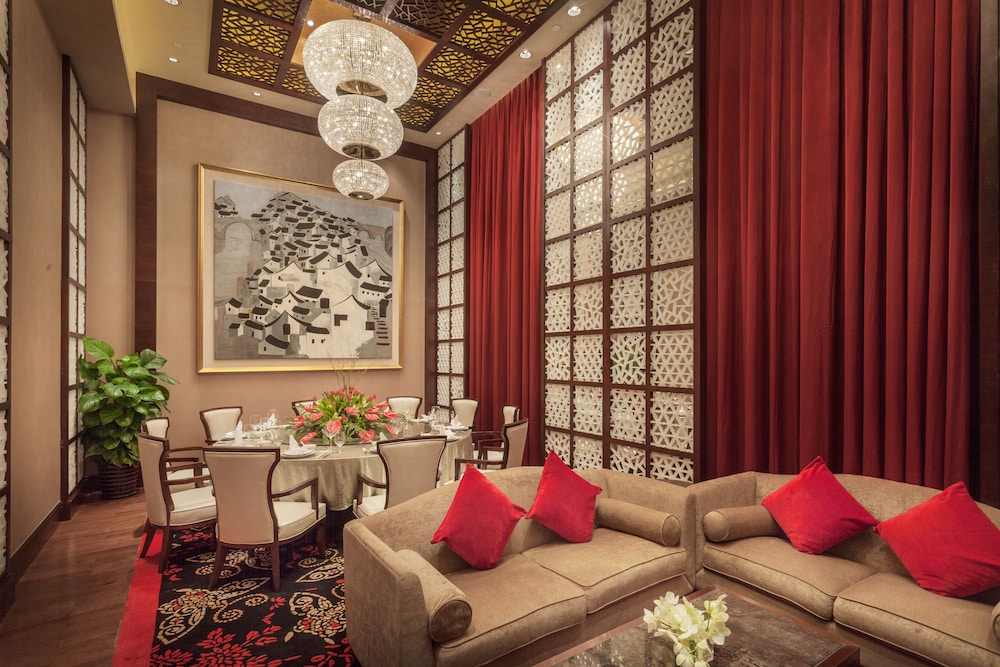 holiday inn airport guangzhou by ihg
