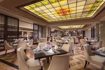 holiday inn airport guangzhou by ihg