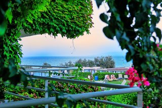 apollonia resort and spa