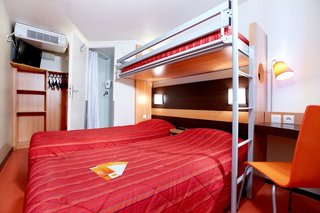 premiere classe saint ouen laumone