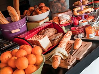 ibis styles paris velizy