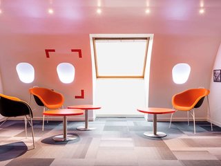 ibis styles paris velizy