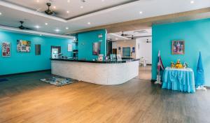 icheck inn central patong
