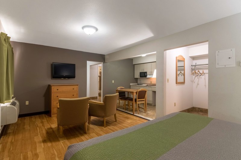 studio 6 lubbock tx medical center