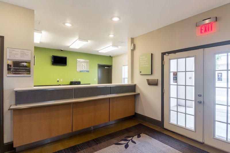 studio 6 lubbock tx medical center