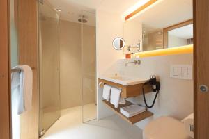 hotel bora hotsparesort