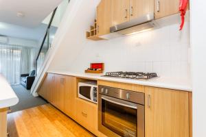 perth ascot central apartment hotel