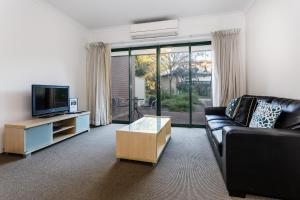 perth ascot central apartment hotel