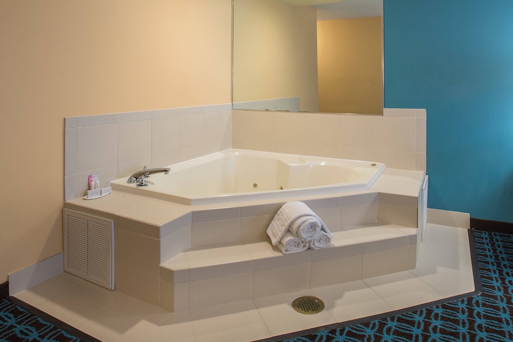 fairfield inn and suites by marriott jacksonville
