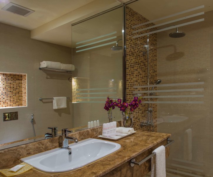 radisson blu dhahran