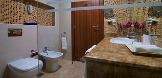 radisson blu dhahran