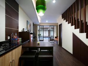devata suite and residence