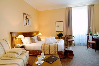 Best Western Hotel D'arc,Loire Valley>>Ardon,4 star