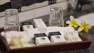 spice tree by turaco