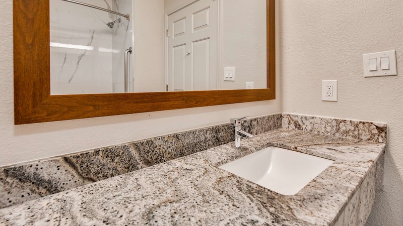 days inn benbrook fort worth area