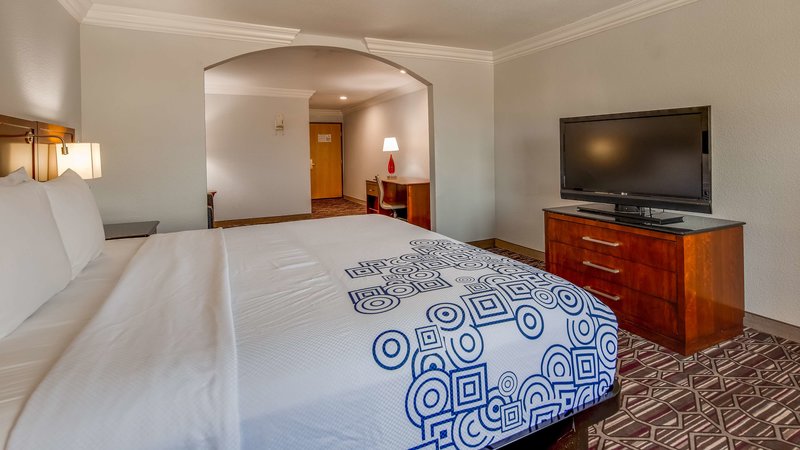 days inn benbrook fort worth area