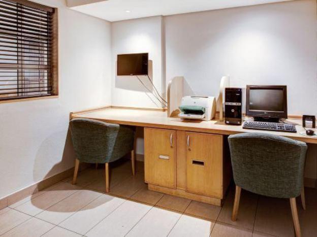 road lodge cape town international airport