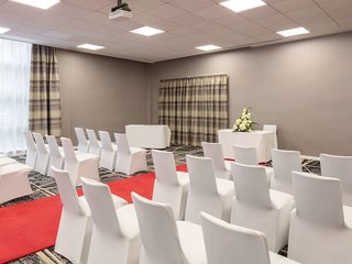 novotel newcastle airport