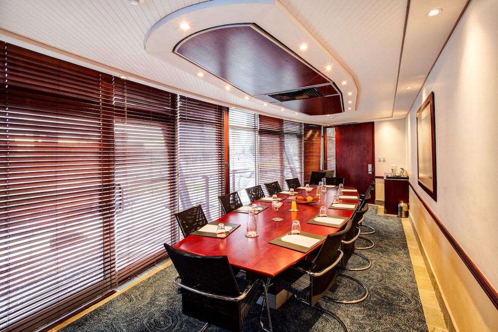 city lodge hotel victoria and alfred waterfront