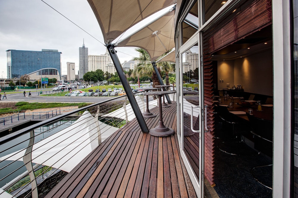 city lodge hotel victoria and alfred waterfront