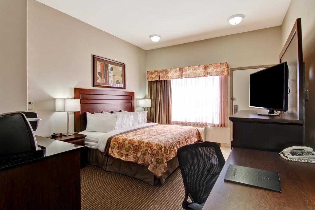 coast weyburn hotel