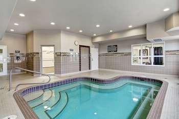 coast weyburn hotel