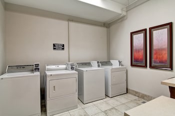 coast weyburn hotel