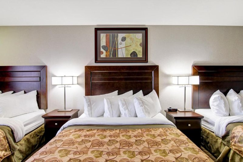 coast weyburn hotel