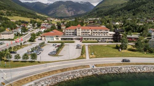 Thon Hotel Jolster,Forde>>Eid,4 star