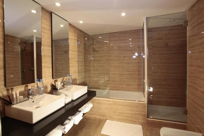 grand lancaster brazzaville